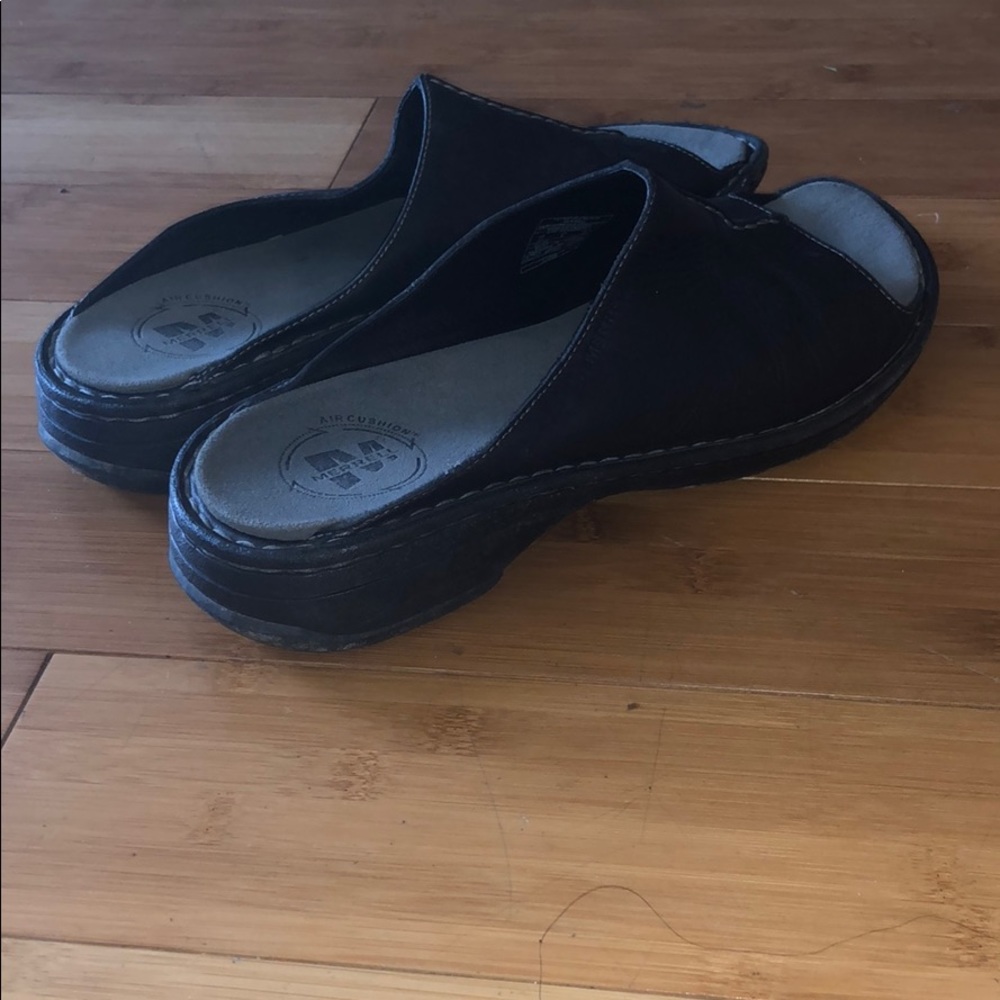 Merrell sandals - Picture 3 of 3